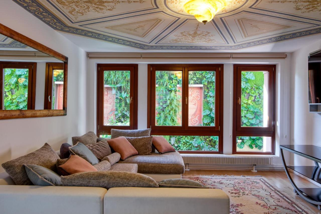 Farmaki Residence, Plaka Athen Eksteriør billede