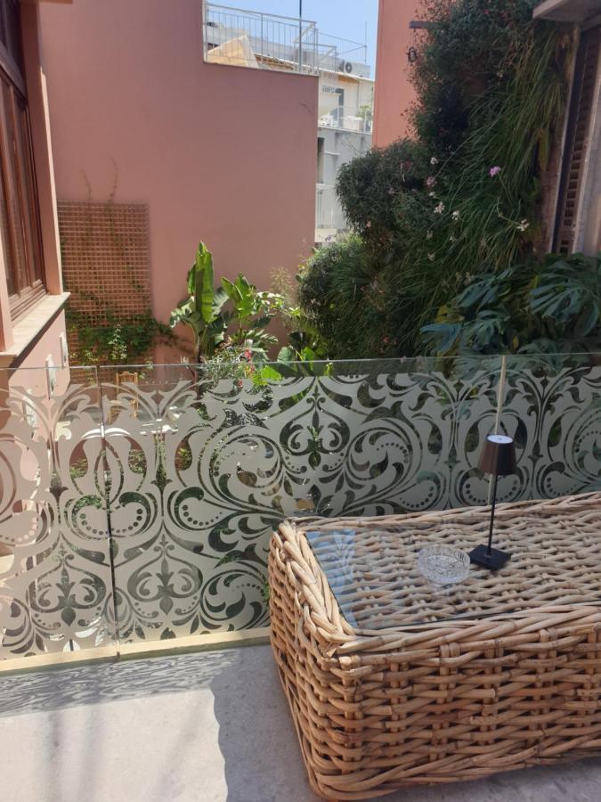 Farmaki Residence, Plaka Athen Eksteriør billede
